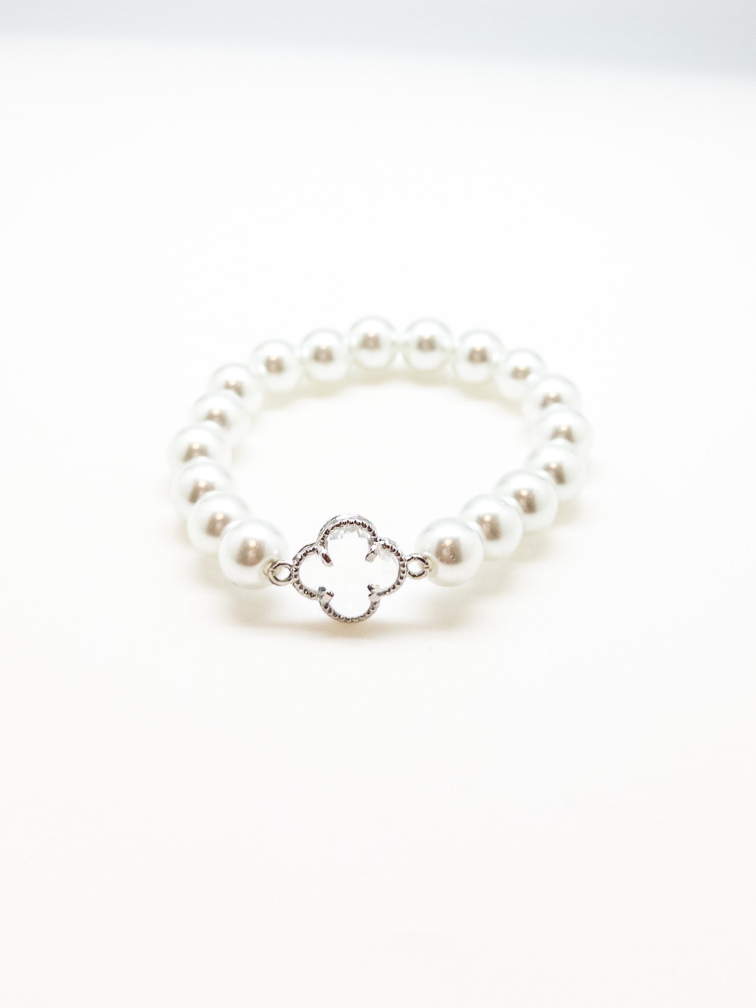 Abital Pearl Clover Bracelet in Silver