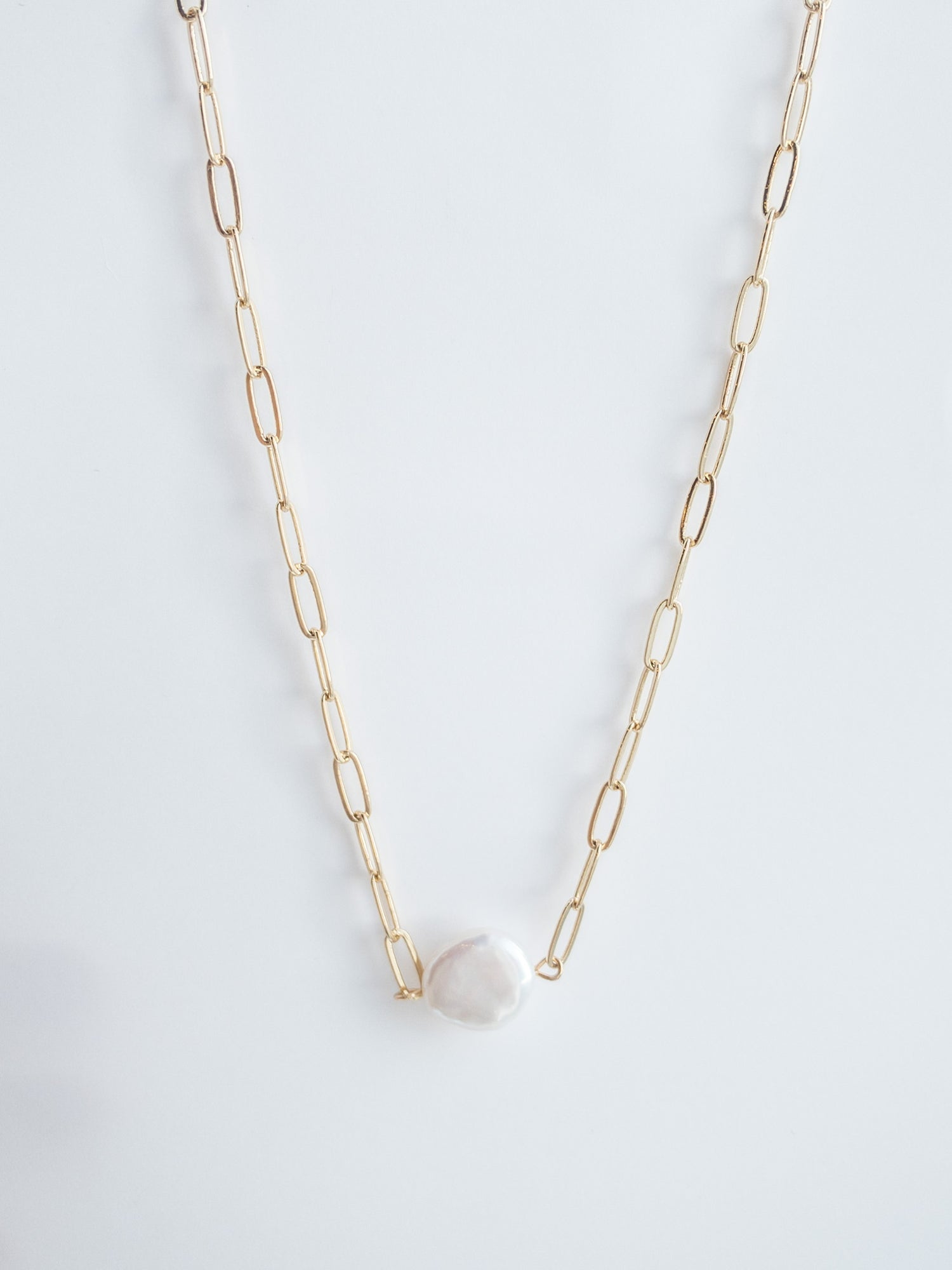 Analaise Gold Pearl Necklace