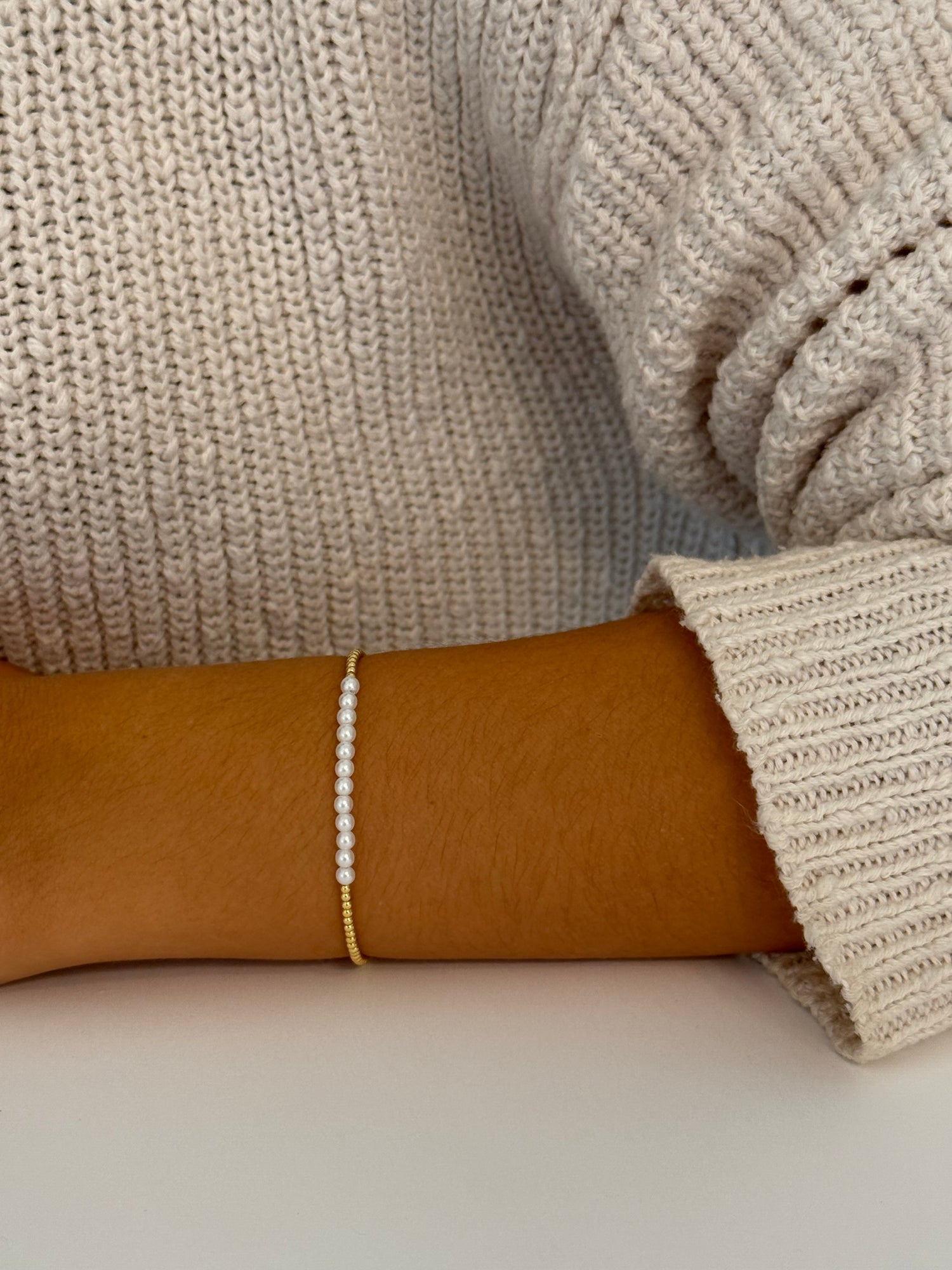 Allison Dainty Pearl Bracelet