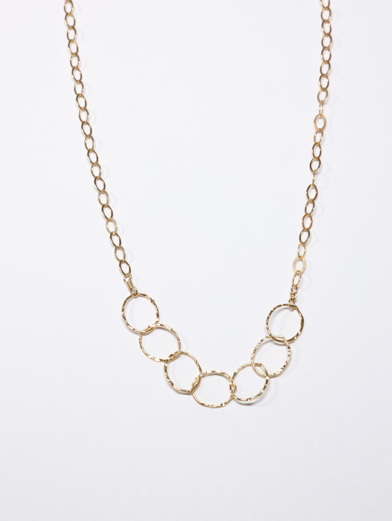 Medium Circles nh Necklace in Gold Filled