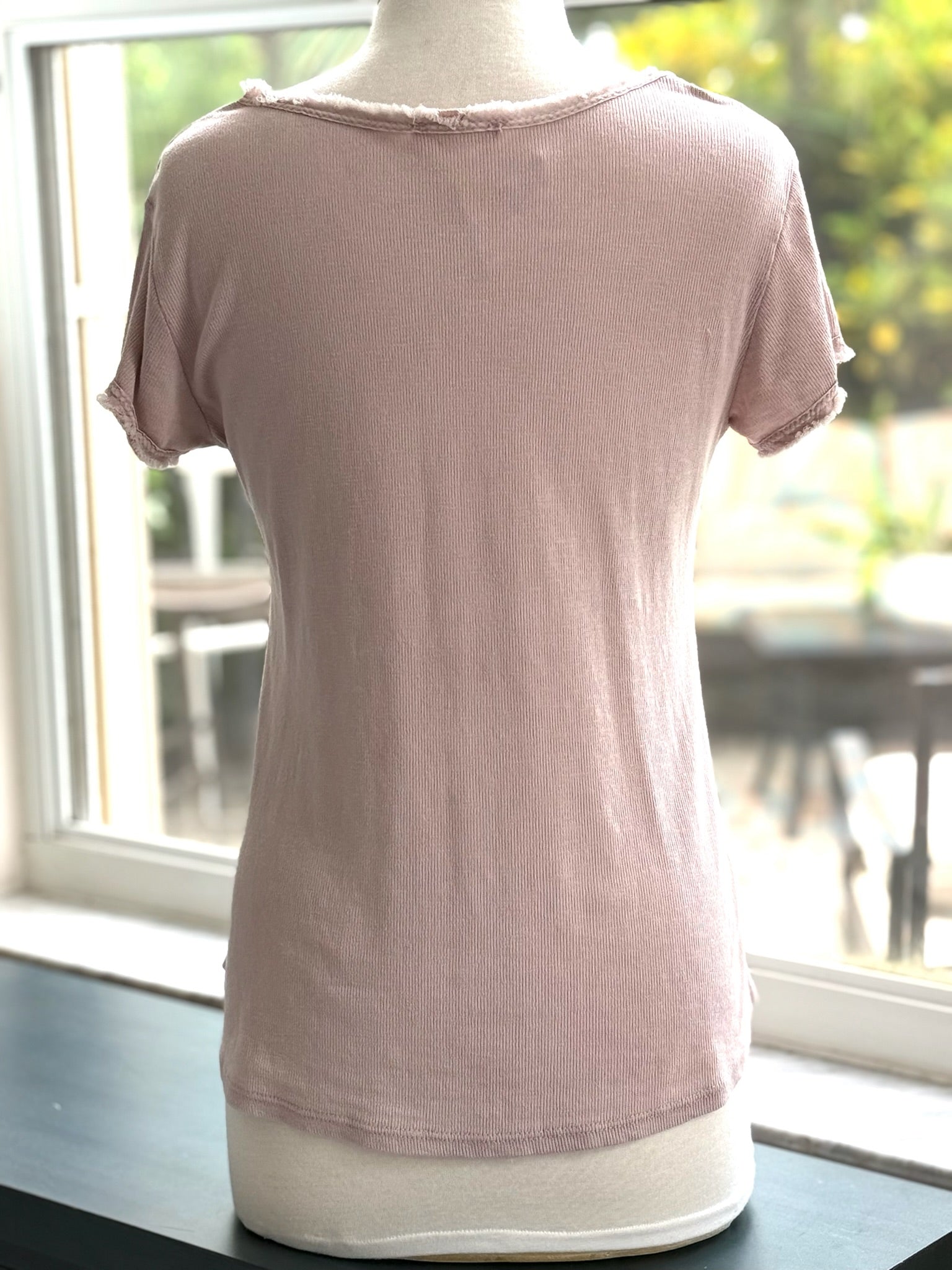 reece raw edge top- blush pink 