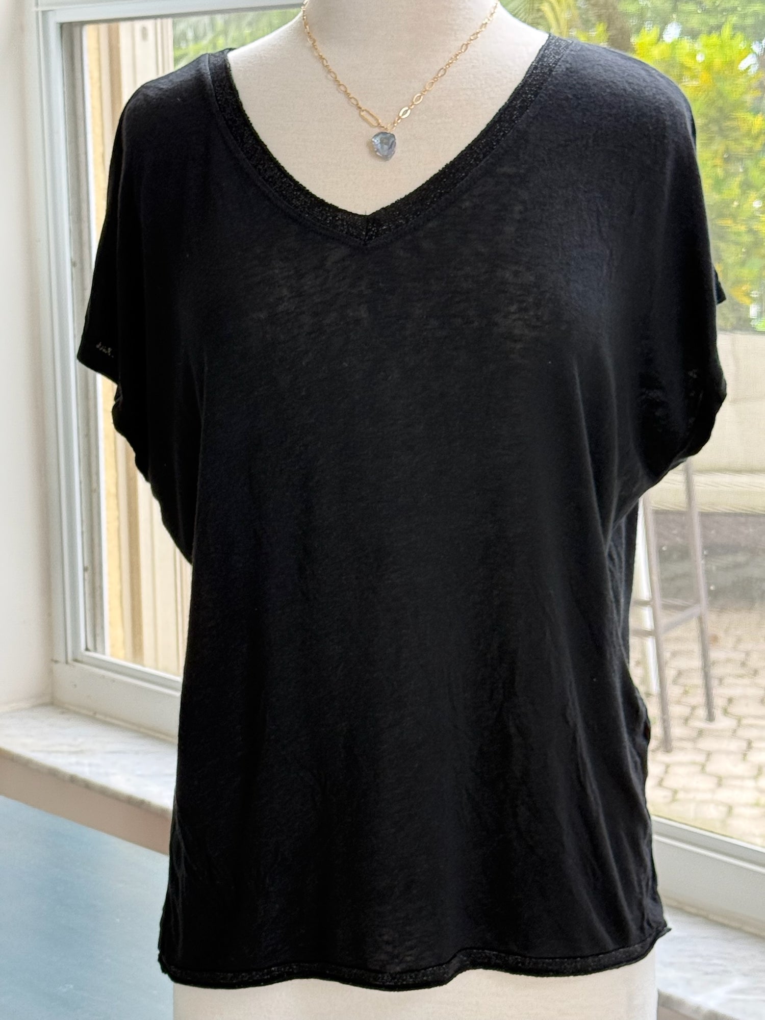 Grace V-Neck Short sleeve top - Black