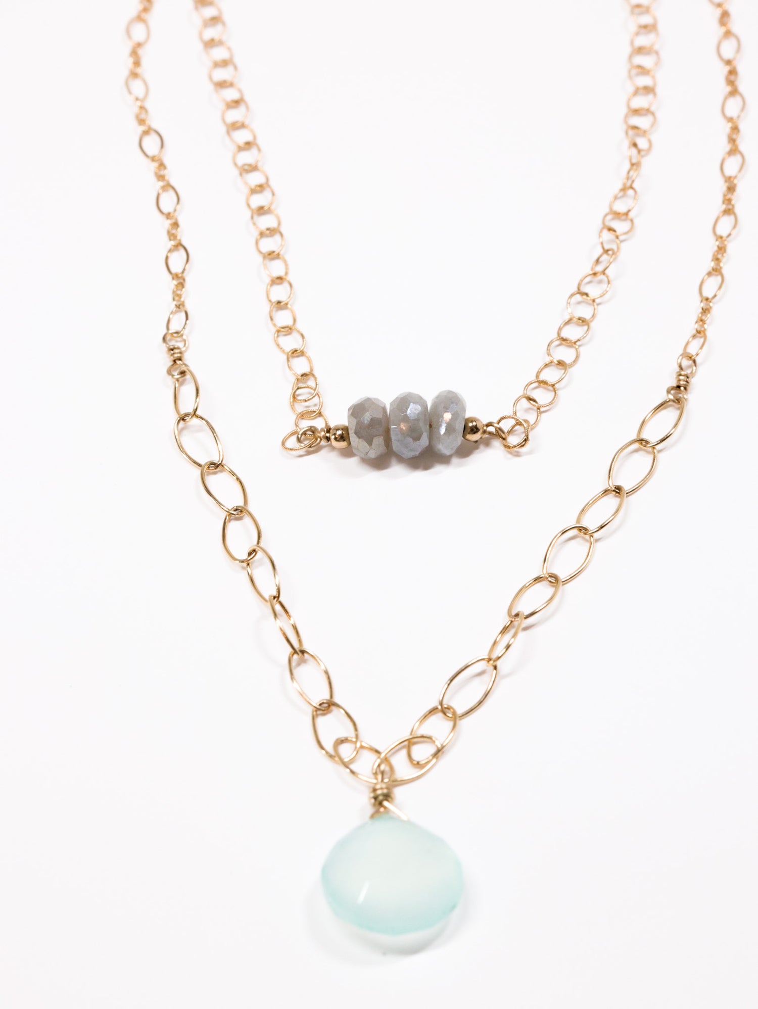 Sidney Peruvian Chalcedony drop nh necklace