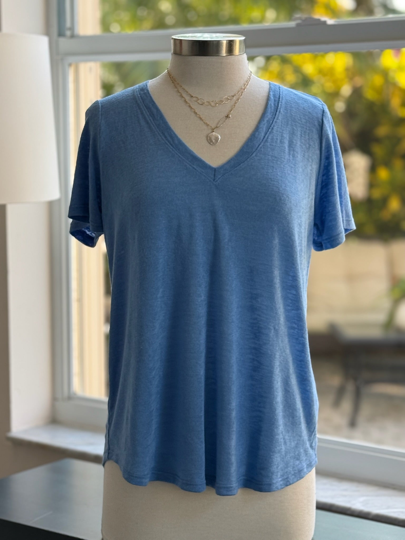 Blue v neck tee shirt 