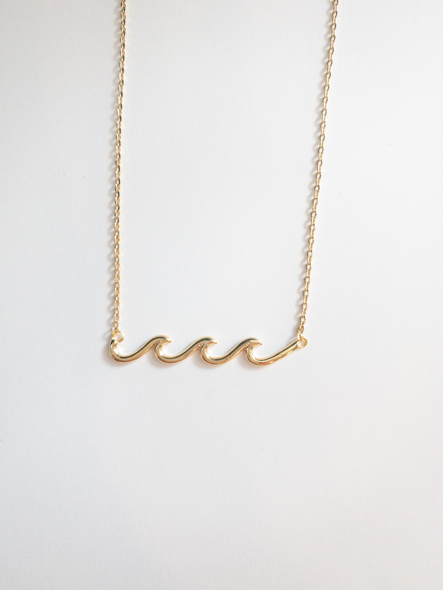 Wave necklace